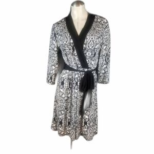 Liz Claiborne Size M Black White Mock Wrap Dress